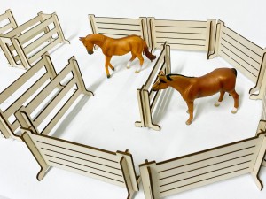 Padok i przeszkody ( dodatek do stajni dla koni typu Schleich ) 